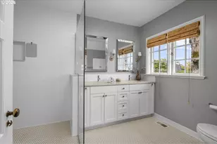 721 NW Albemarle Terrace, Portland, OR 97210 - Photo 31