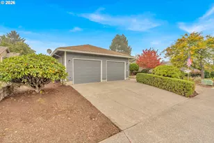 3885 SW 8th St, Gresham, OR 97030 - Photo 3