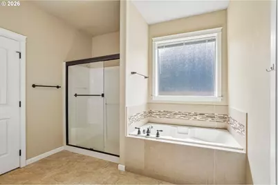 2185 Thomas Way, Hubbard, OR 97032 - Photo 19