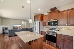 2185 Thomas Way, Hubbard, OR 97032 - Photo 13