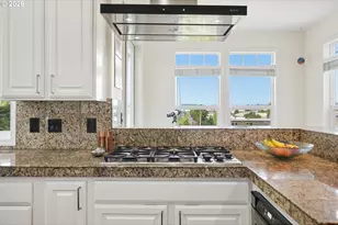 3067 NW Wilson St, Portland, OR 97210 - Photo 13