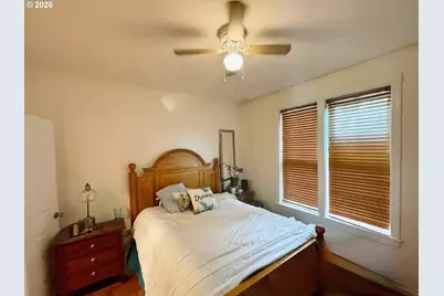 335 SW South Point St, Depoe Bay, OR 97341 - Photo 11