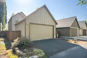 63119 NE De Haviland St, Bend, OR 97701 - Photo 35