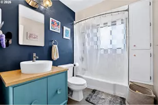 3911 NE Killingsworth St, Portland, OR 97211 - Photo 11