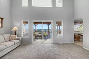 2415 SW Oakwood Dr, Dallas, OR 97338 - Photo 7