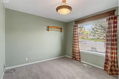 2415 SW Oakwood Dr, Dallas, OR 97338 - Photo 17
