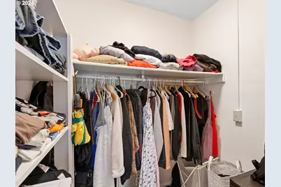 1829 NW Lovejoy St #104, Portland, OR 97209 - Photo 15