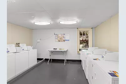 1829 NW Lovejoy St #104, Portland, OR 97209 - Photo 19