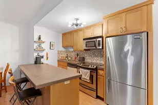 1829 NW Lovejoy St, Portland, OR 97209 - Photo 5