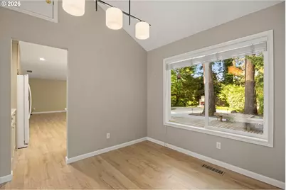 17226 Tualatin St, Lake Oswego, OR 97035 - Photo 9