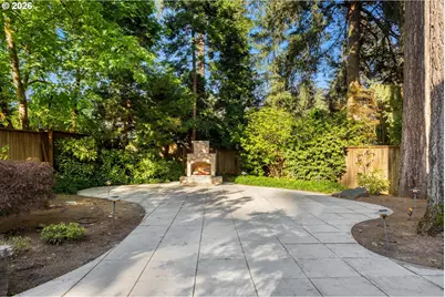 17226 Tualatin St, Lake Oswego, OR 97035 - Photo 27