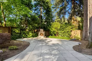 17226 Tualatin St, Lake Oswego, OR 97035 - Photo 27