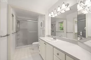 17226 Tualatin St, Lake Oswego, OR 97035 - Photo 25