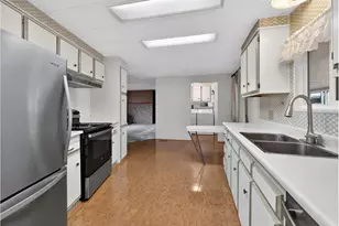 17151 SW Eldorado Dr, Portland, OR 97224 - Photo 13