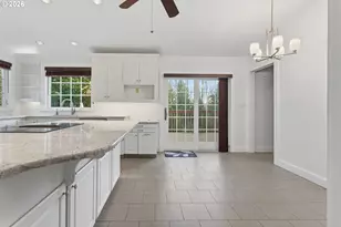 778 E Lincoln St, Woodburn, OR 97071 - Photo 17