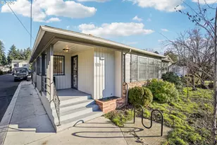 10985 SE Holgate Blvd, Portland, OR 97266 - Photo 5