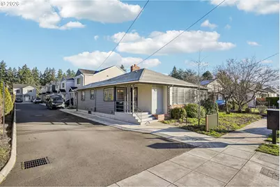 10985 SE Holgate Blvd, Portland, OR 97266 - Photo 3