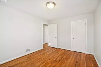 10985 SE Holgate Blvd, Portland, OR 97266 - Photo 23