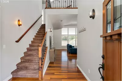1002 NW 22nd Ave, Camas, WA 98607 - Photo 3