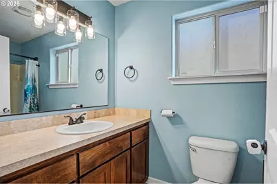 463 SE Pine St, Dallas, OR 97338 - Photo 21