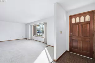 5070 NW Kahneeta Dr, Portland, OR 97229 - Photo 5