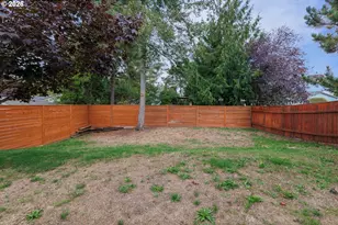 1651 29th St, Florence, OR 97439 - Photo 27