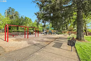 14987 SW Greenfield Dr, Portland, OR 97224 - Photo 33
