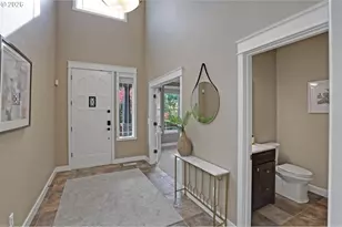 14987 SW Greenfield Dr, Portland, OR 97224 - Photo 5