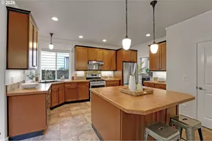 14987 SW Greenfield Dr, Portland, OR 97224 - Photo 15