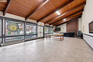 2046 W 14th Pl, Eugene, OR 97402 - Photo 29