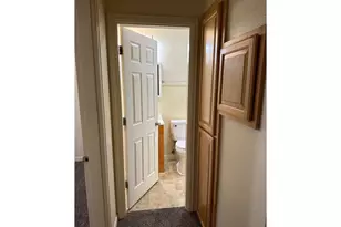 2046 W 14th Pl, Eugene, OR 97402 - Photo 15