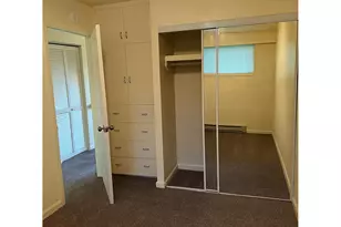 2046 W 14th Pl, Eugene, OR 97402 - Photo 13