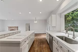 1407 SE Beech Pl, Gresham, OR 97080 - Photo 9