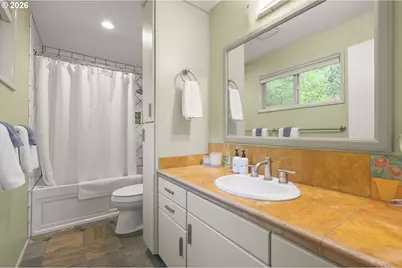 2765 Spring Blvd, Eugene, OR 97403 - Photo 29