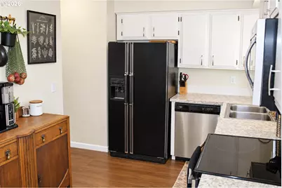 4527 Garden Ct, Salem, OR 97317 - Photo 11