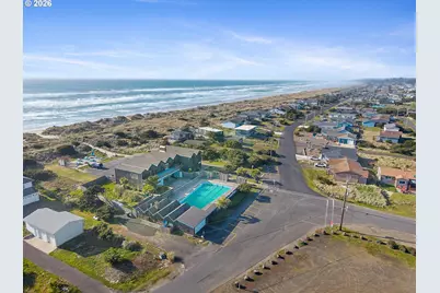 1801 NW Dolphin Ln, Waldport, OR 97394 - Photo 33