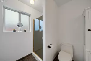 1801 NW Dolphin Ln, Waldport, OR 97394 - Photo 13