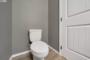 606 2nd St, Garibaldi, OR 97118 - Photo 13