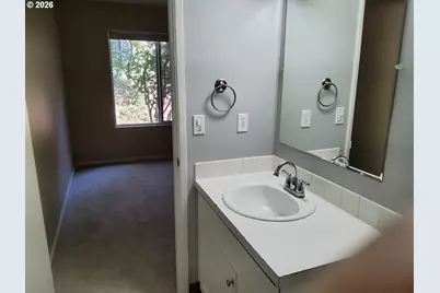1040 SE Columbia Ridge Dr #2, Vancouver, WA 98664 - Photo 7