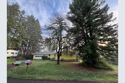 560 St John St, Sutherlin, OR 97479 - Photo 39