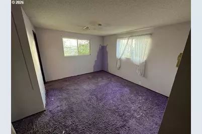 560 St John St, Sutherlin, OR 97479 - Photo 27