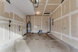 5854 Avalon St, Eugene, OR 97402 - Photo 37