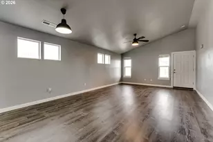 5854 Avalon St, Eugene, OR 97402 - Photo 5
