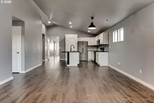 5854 Avalon St, Eugene, OR 97402 - Photo 7