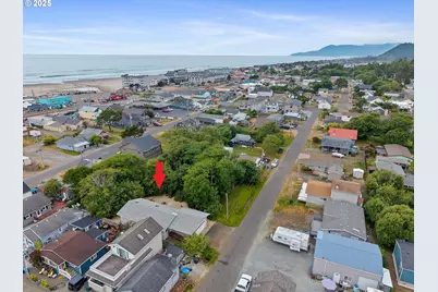 185 S Coral St, Rockaway Beach, OR 97136 - Photo 21