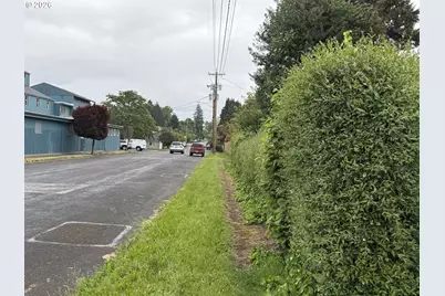 122 S 12th Ave, Cornelius, OR 97113 - Photo 25