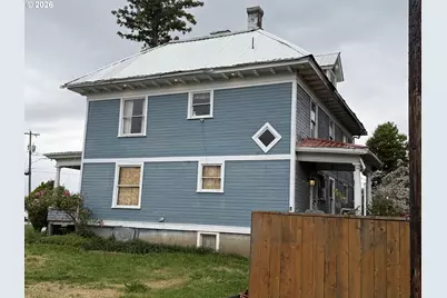 122 S 12th Ave, Cornelius, OR 97113 - Photo 3