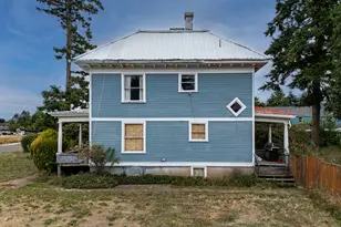 122 S 12th Ave, Cornelius, OR 97113 - Photo 3