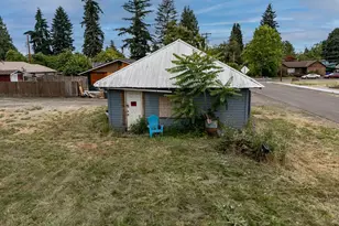 122 S 12th Ave, Cornelius, OR 97113 - Photo 15