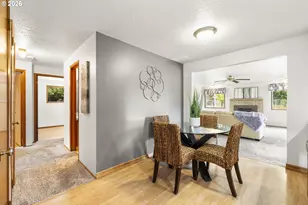 15245 SE Market Ct, Portland, OR 97233 - Photo 7